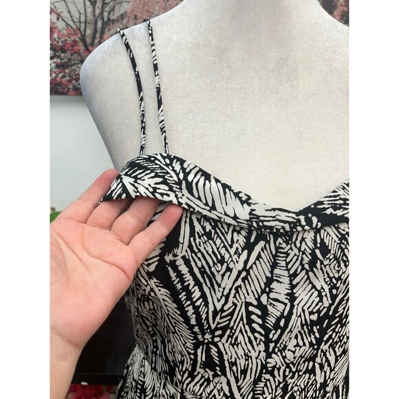 Forever 21 Women’s a line dress medium sleeveless Sweetheart Adjustable straps - Picture 4 of 12